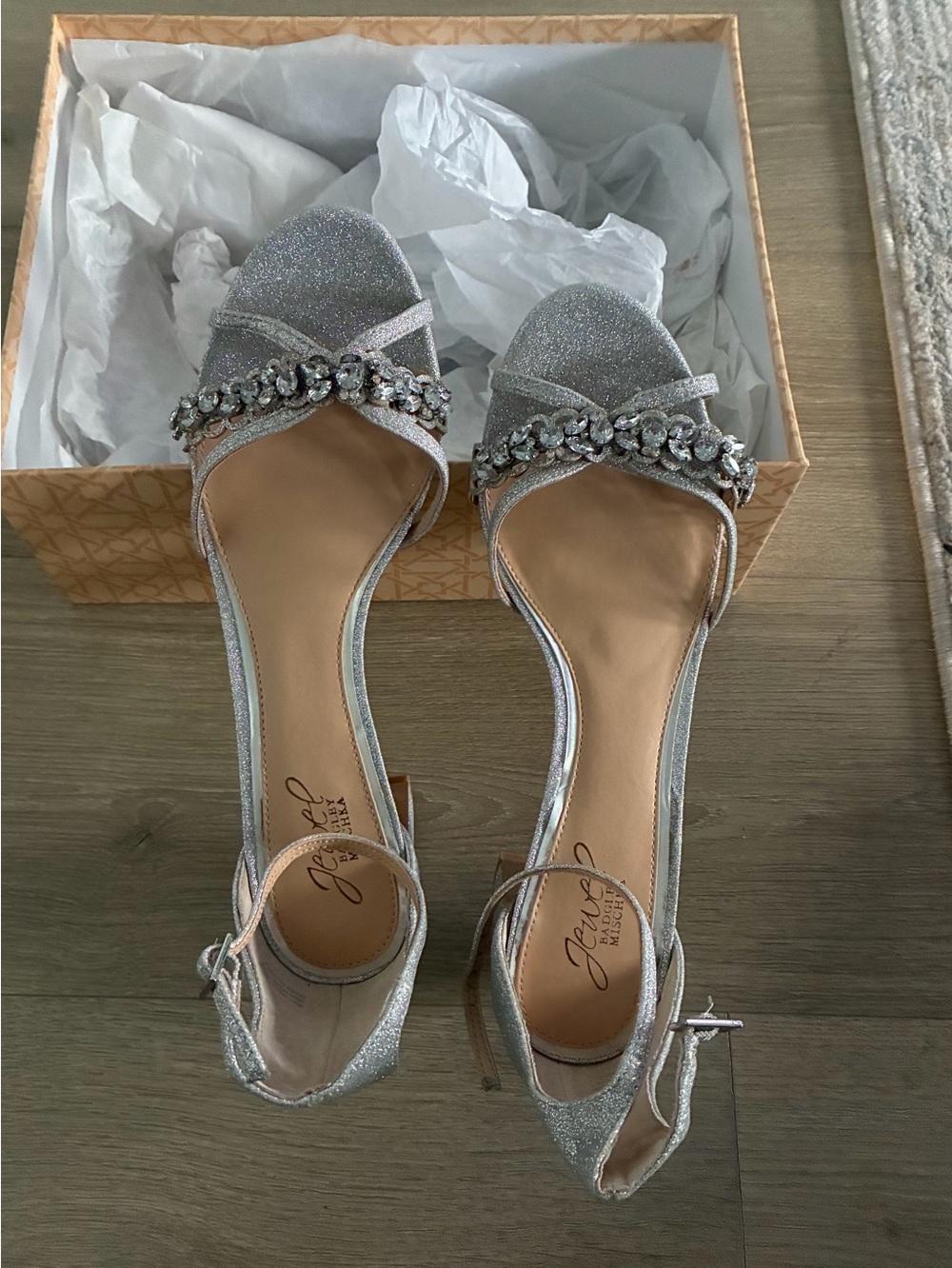 Jewel Badgley Mischka Silver Glitter Jeweled Ankle-Strap Sandals